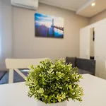 Lägenhet Riviera Apartmanhaz *