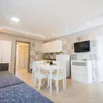 Riviera Apartmanhaz Siófok