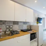Riviera Apartmanhaz * Siófok