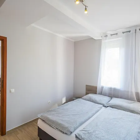 Riviera Apartmanhaz 시오포크