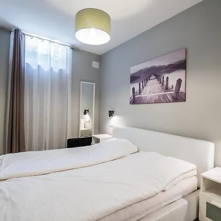 Riviera Apartmanhaz