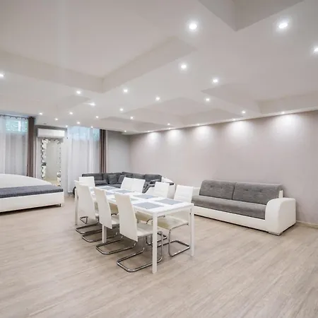 Riviera Apartmanhaz Apartment
