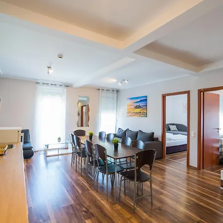 Apartman Riviéra *