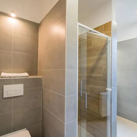 Riviera Apartmanhaz Daire *