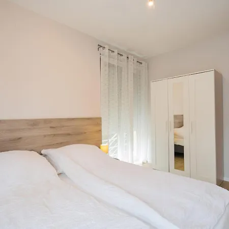 Lägenhet Riviera Apartmanhaz
