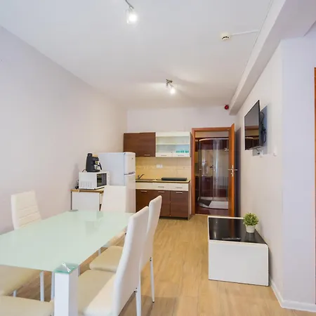 Apartmán Riviera Apartmanhaz *