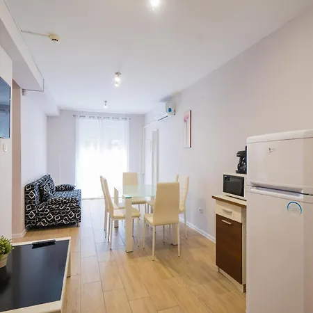 Riviera Apartmanhaz Apartment