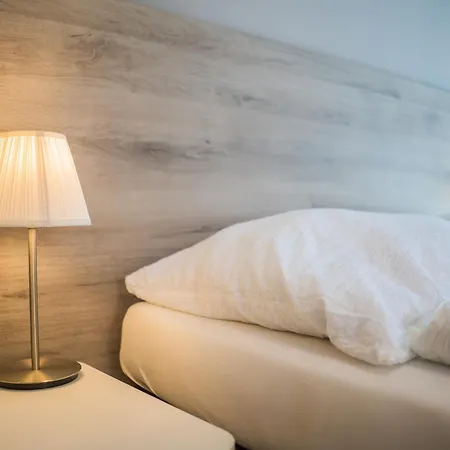 Riviera Apartmanhaz Lägenhet *