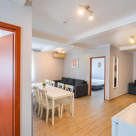 Riviéra Apartman