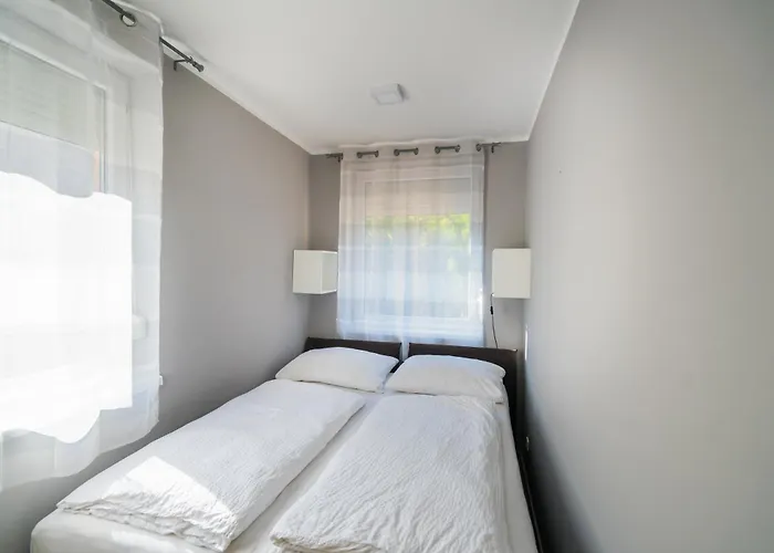 Apartament Riviera Apartmanhaz
