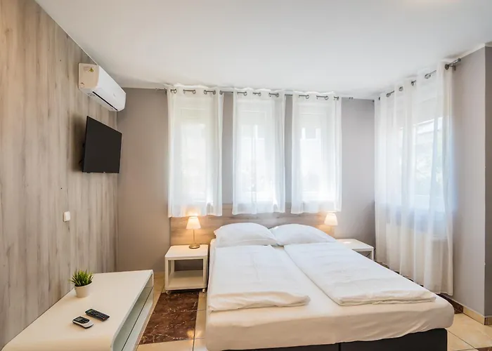 Apartament Riviera Apartmanhaz